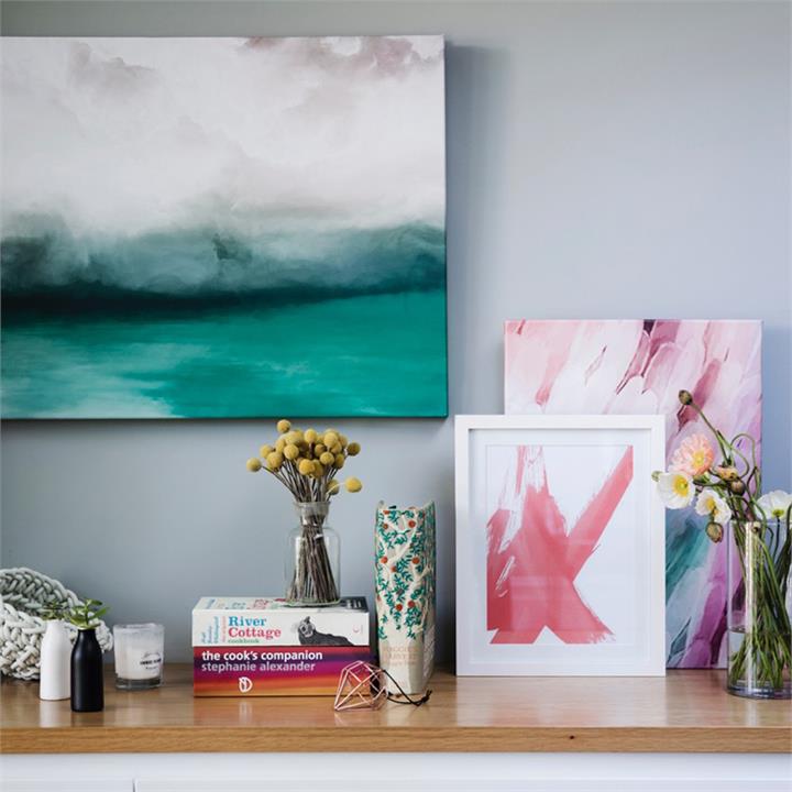 How to display a statement artwork