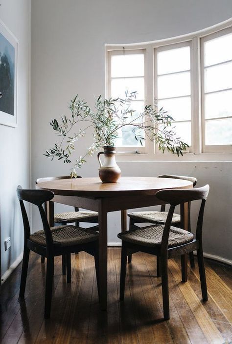 My Guide to the Perfect Dining Room