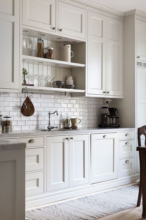 How To Choose Kitchen Door Handles, Knobs For Kitchen Cupboard Doors