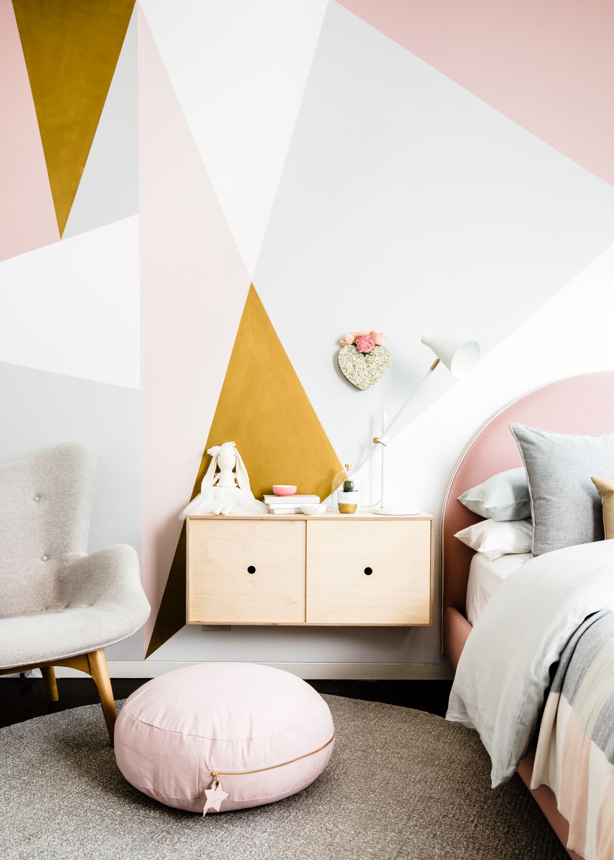 Quick decor updates with Dulux Design Effects